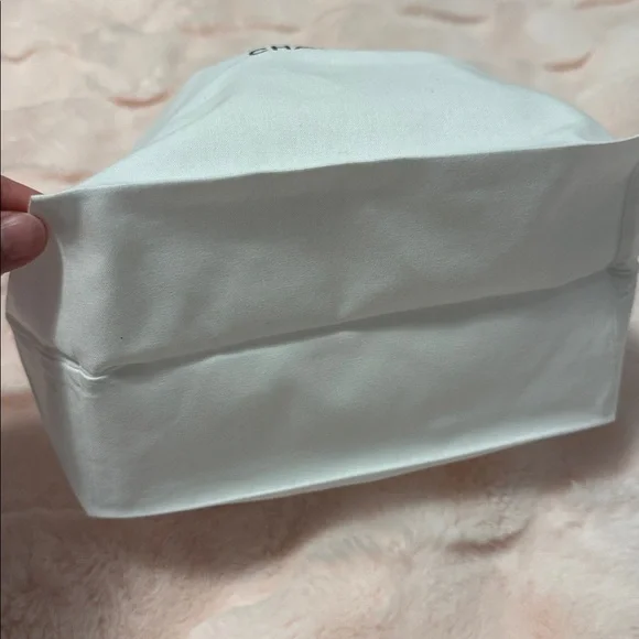 CHANEL Cosmetic Dust Bag - Picture 3 of 4
